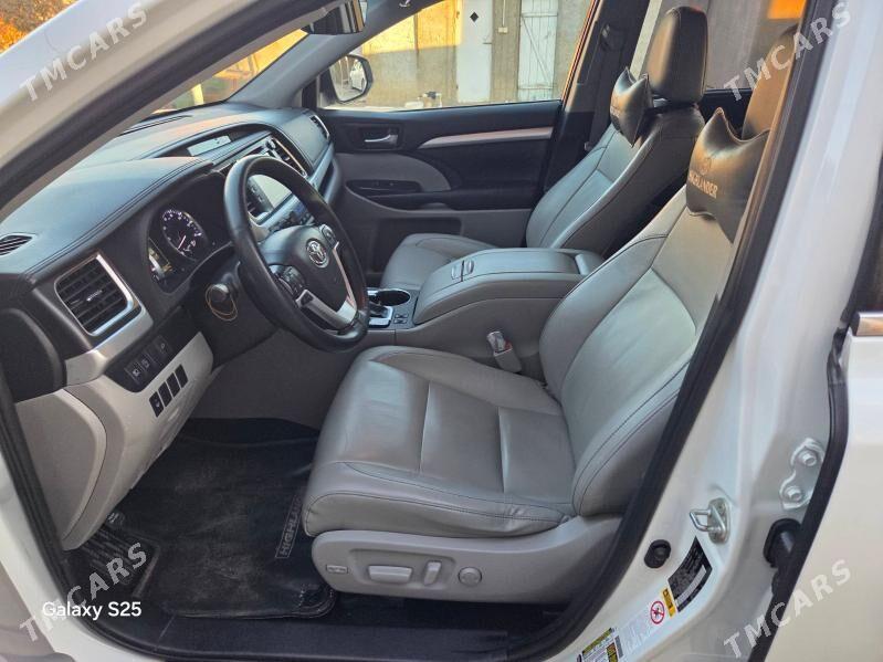 Toyota Highlander 2019 - 450 000 TMT - Гызыларбат - img 8