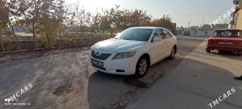 Toyota Camry 2007 - 136 000 TMT - Halaç - img 1