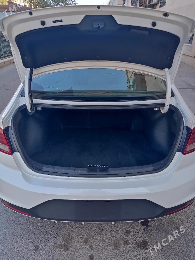Hyundai Elantra 2020 - 230 000 TMT - Мары - img 9