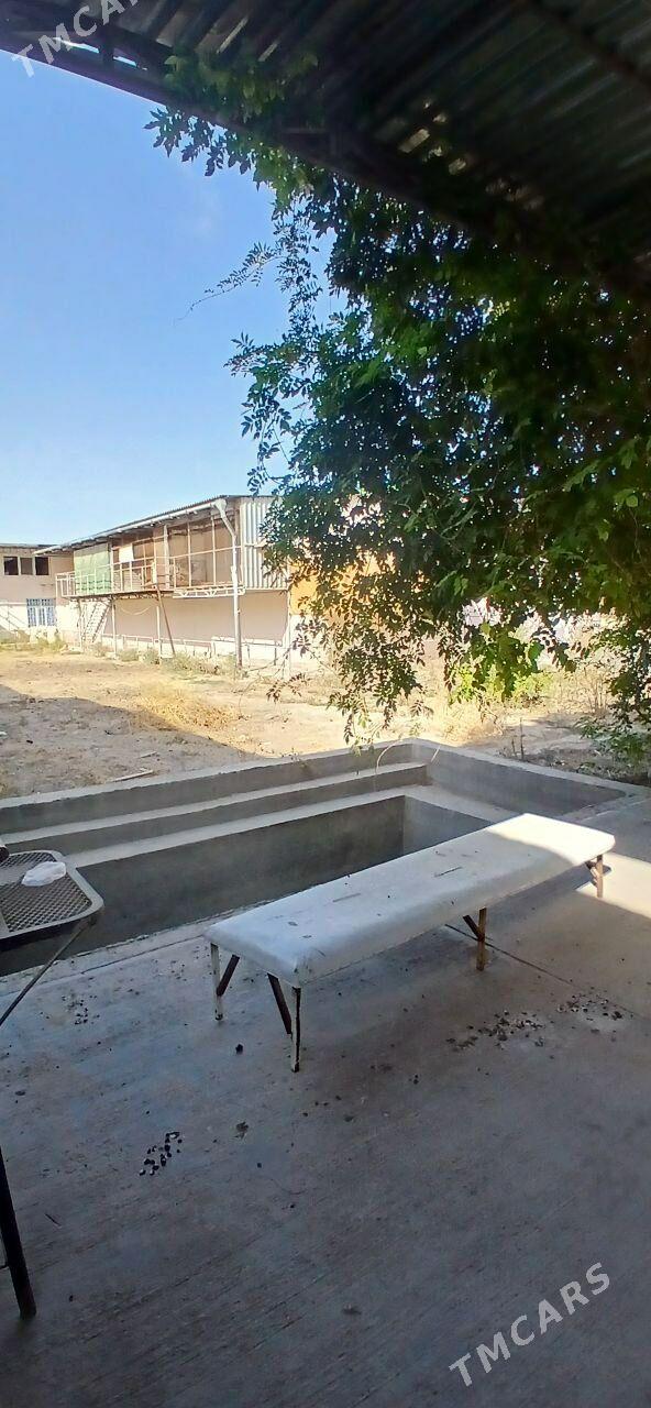 Плановый Дом Аннау 16 соток - Анев - img 2