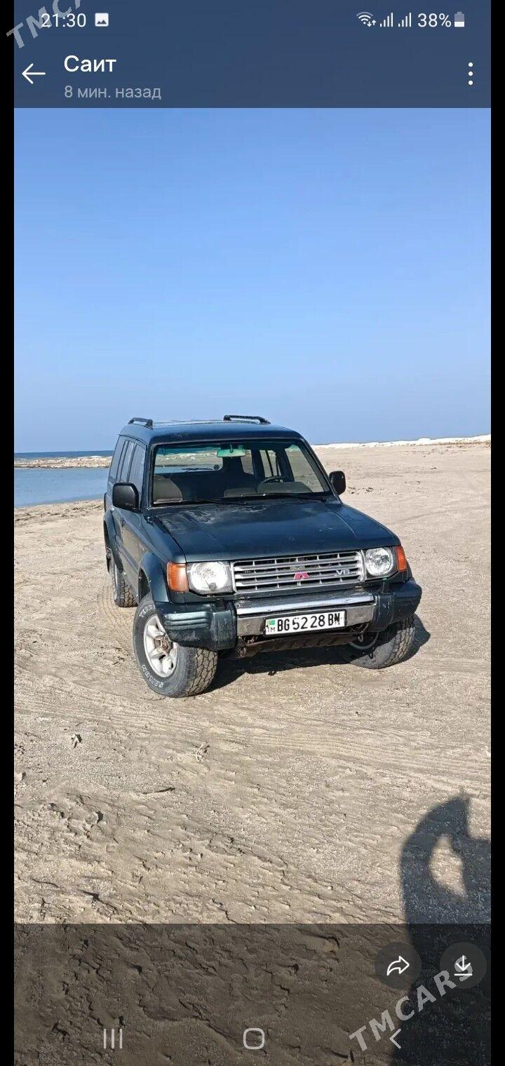 Mitsubishi Montero 1992 - 60 000 TMT - Balkanabat - img 2