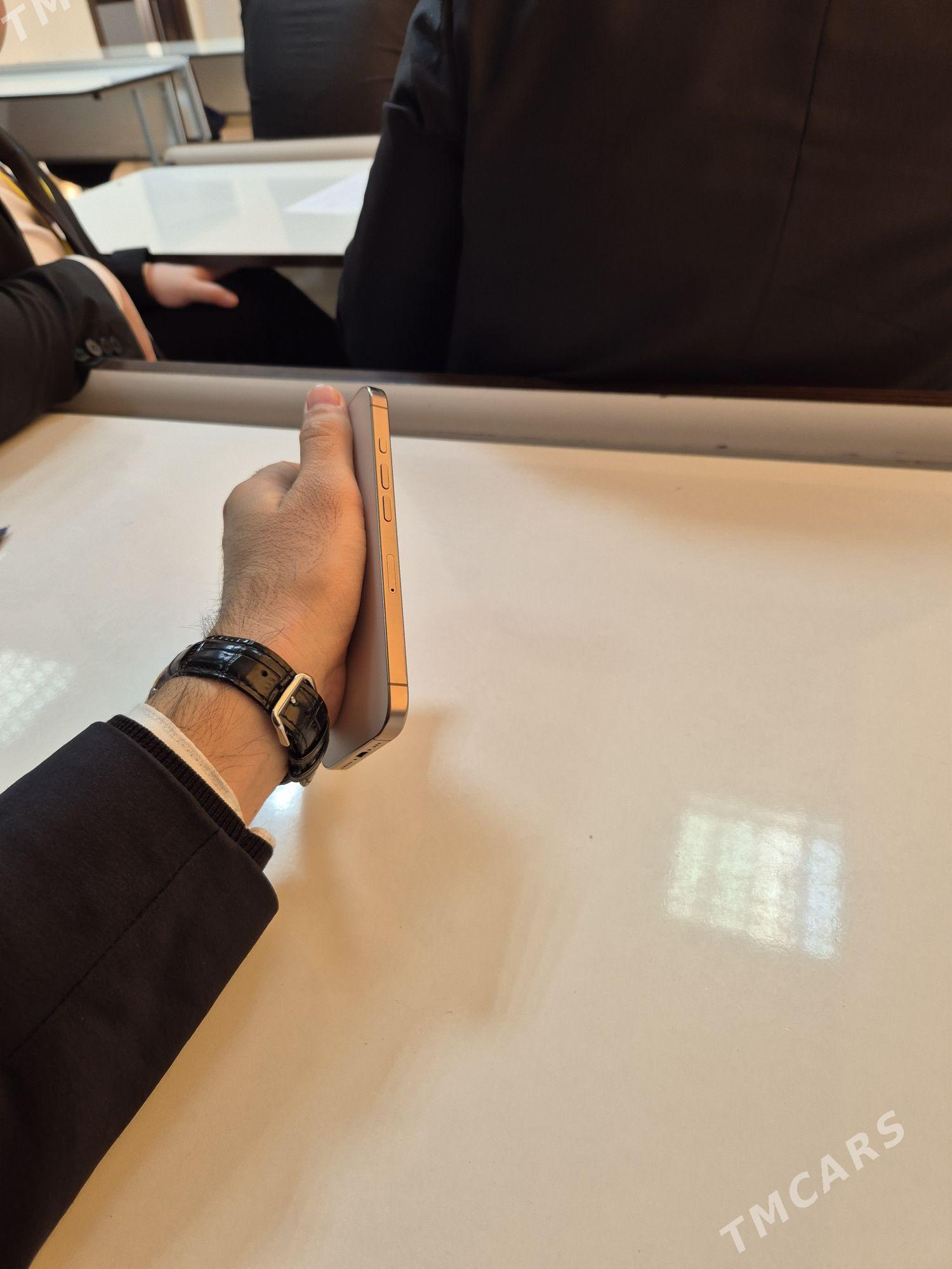 iphone 16 pro - Aşgabat - img 4