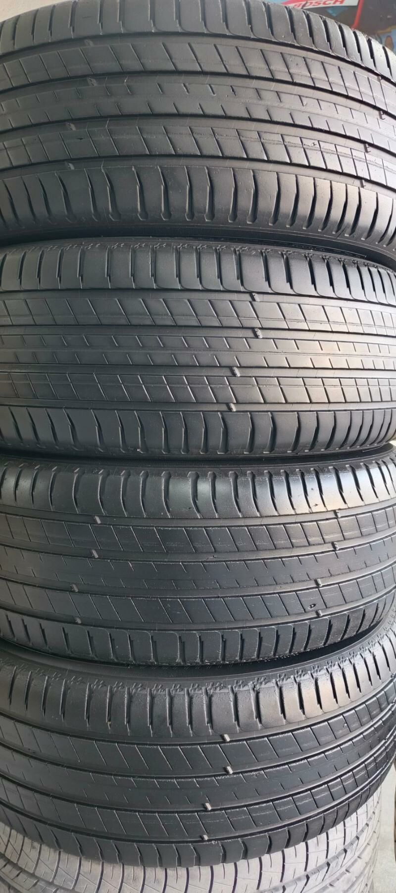 235 55 18 Mishelin 2 800 TMT - Гарадамак - img 3