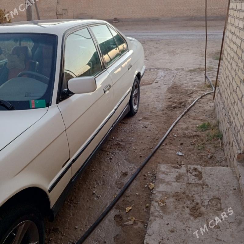 BMW 550 1995 - 70 000 TMT - Türkmenabat - img 6