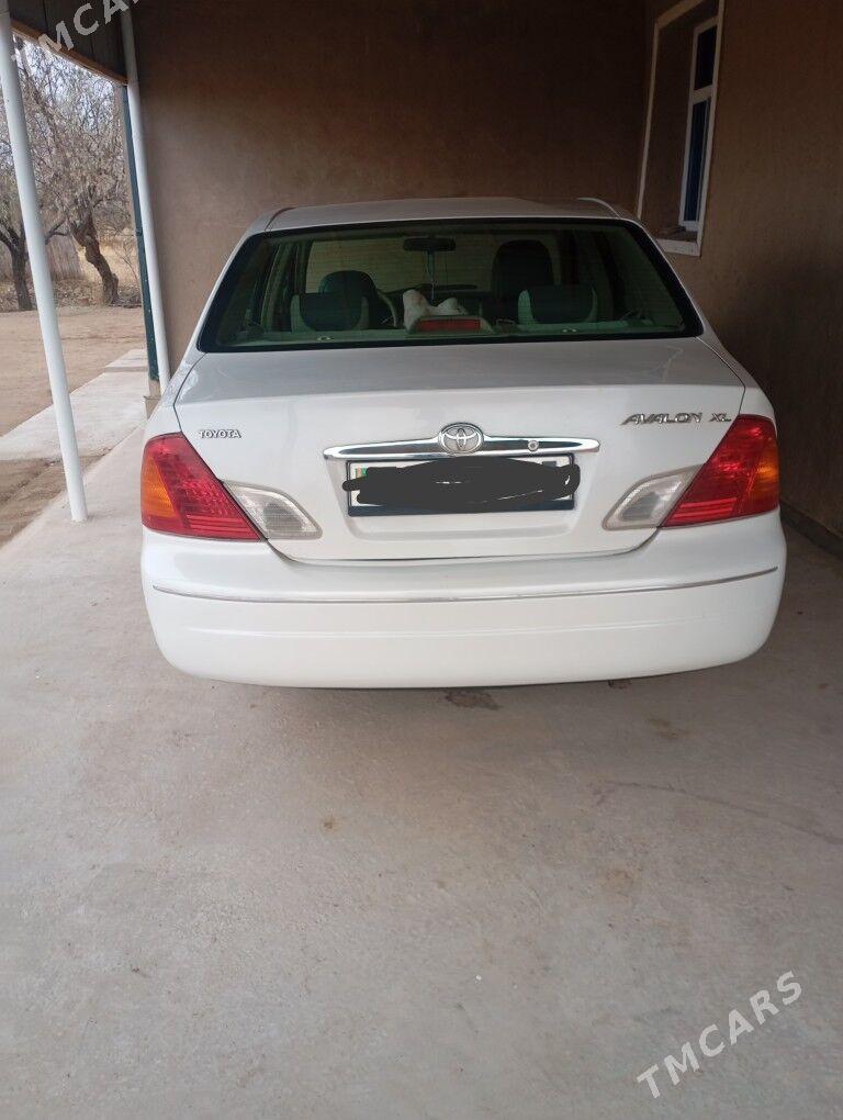 Toyota Avalon 2002 - 231 000 TMT - Köneürgenç - img 2
