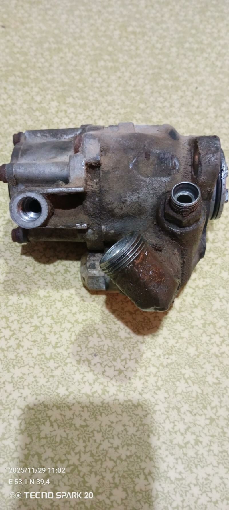 Топливной Мерседес Topliwnoý 5 TMT - Hazar - img 1