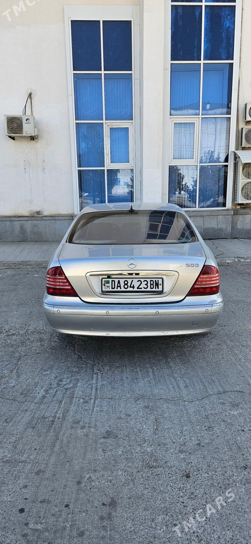 Mercedes-Benz C-Class 2002 - 135 000 TMT - Балканабат - img 3