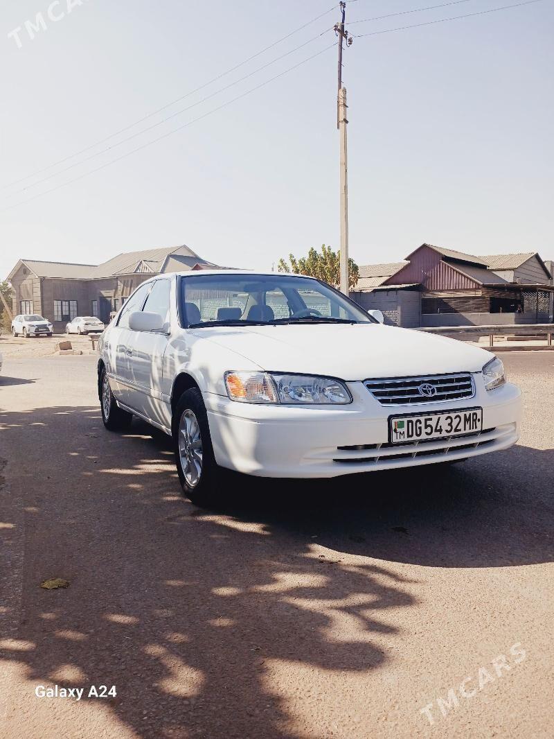 Toyota Camry 1999 - 135 000 TMT - Тагтабазар - img 3