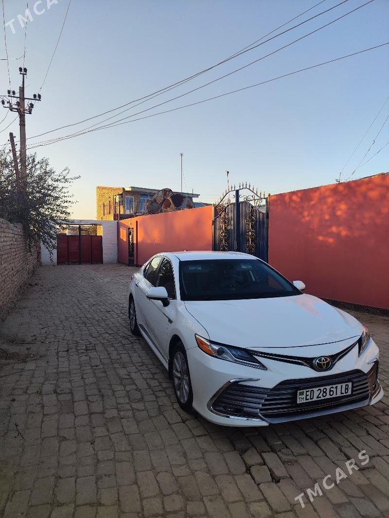 Toyota Camry 2020 - 320 000 TMT - Керки - img 1