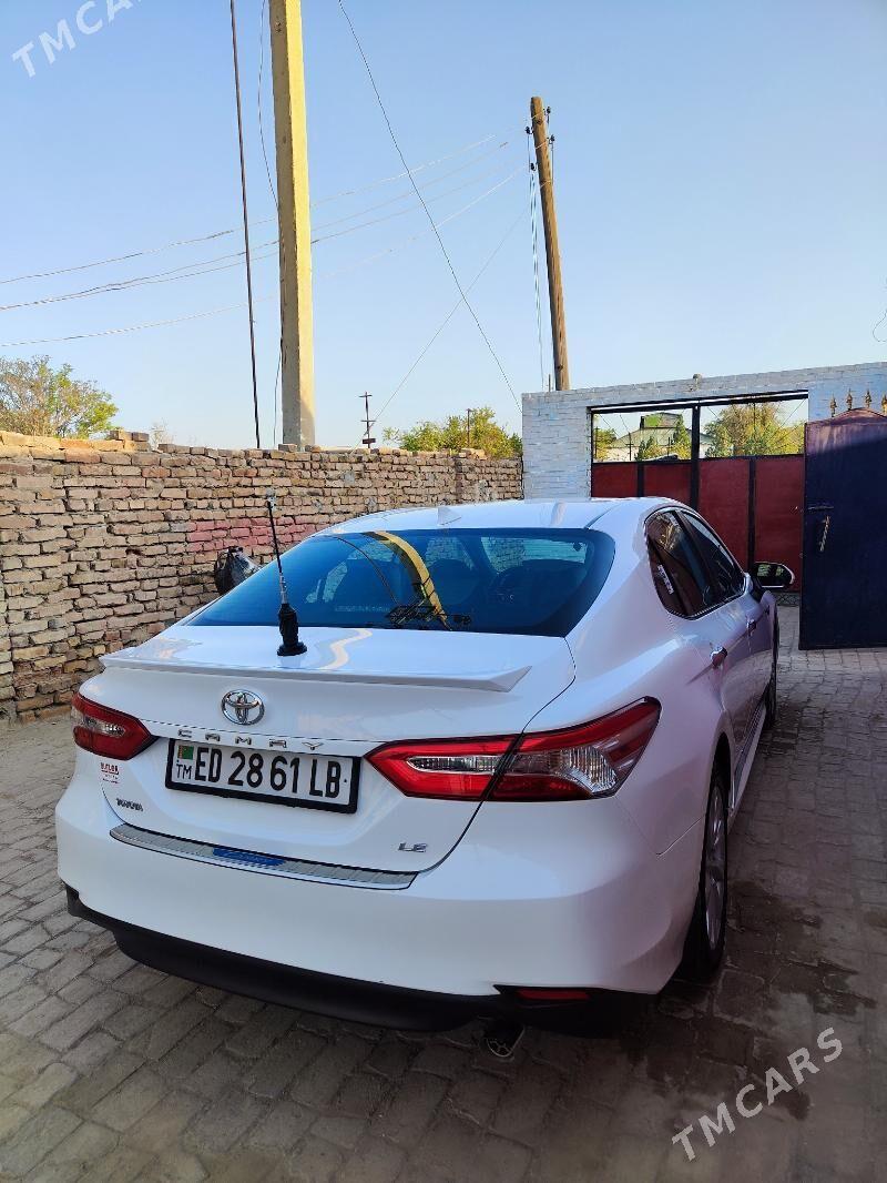 Toyota Camry 2020 - 320 000 TMT - Керки - img 8