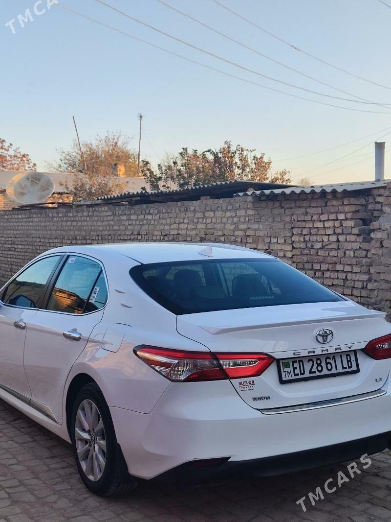 Toyota Camry 2020 - 320 000 TMT - Керки - img 2