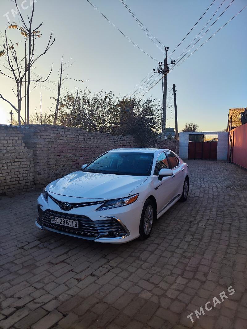 Toyota Camry 2020 - 320 000 TMT - Керки - img 3