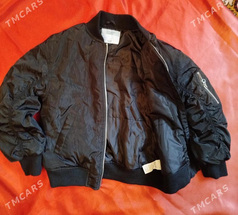 Kurtka Futurino - 4 мкр - img 3