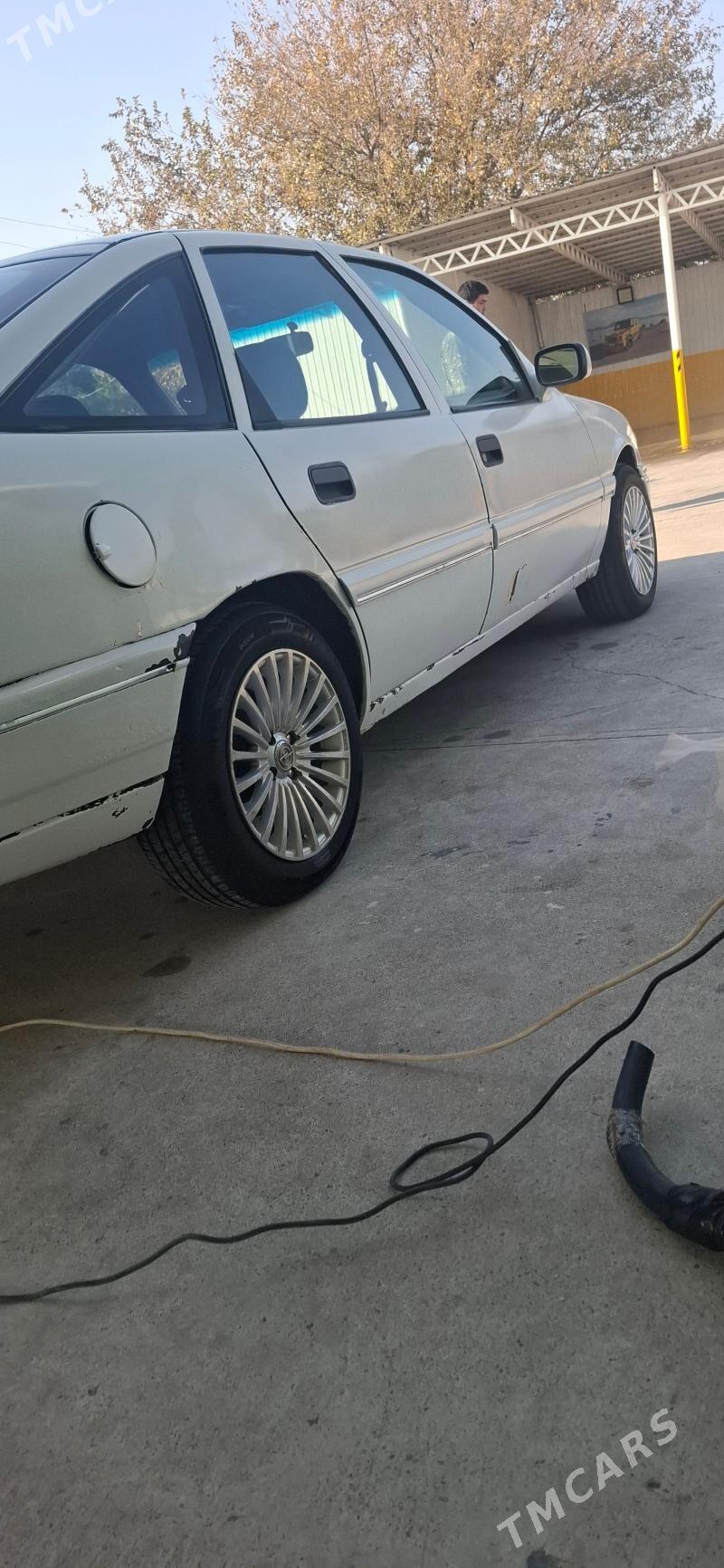 Opel Vectra 1991 - 35 000 TMT - Änew - img 3