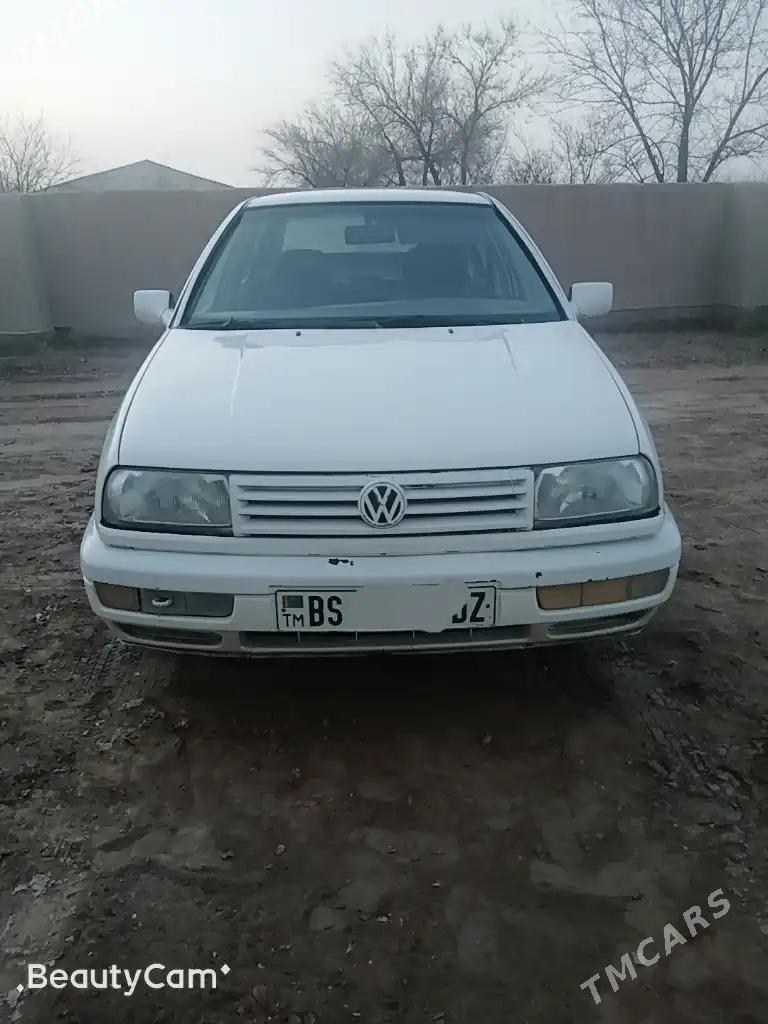 Volkswagen Jetta 1993 - 35 000 TMT - Türkmenbaşy etr. - img 5