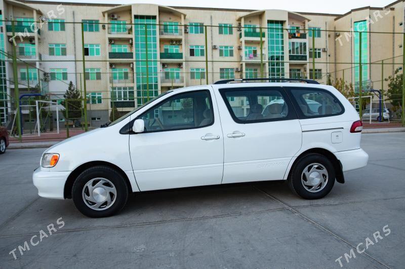 Toyota Sienna 2003 - 197 000 TMT - Мары - img 3