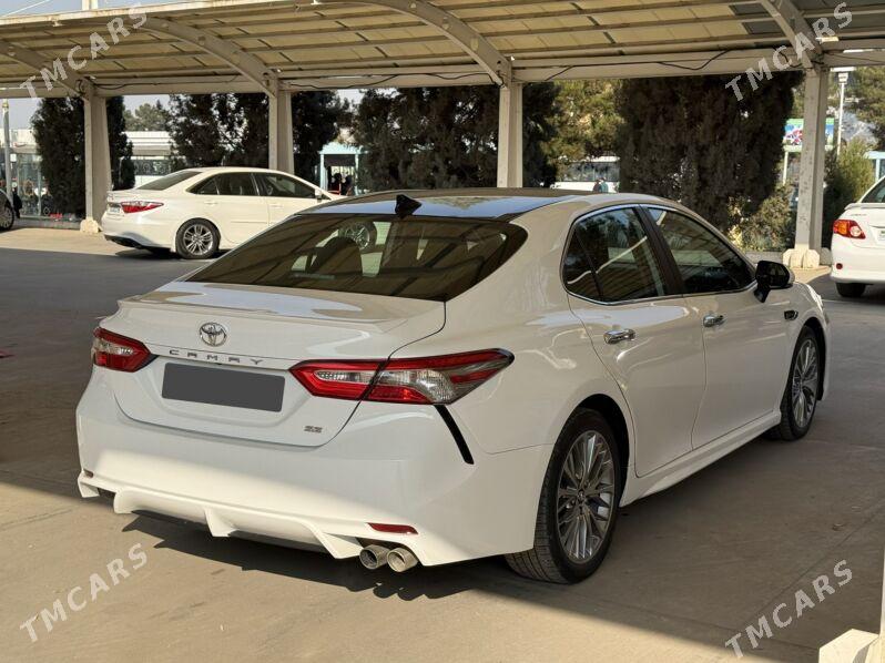 Toyota Camry 2019 - 300 000 TMT - Мары - img 4