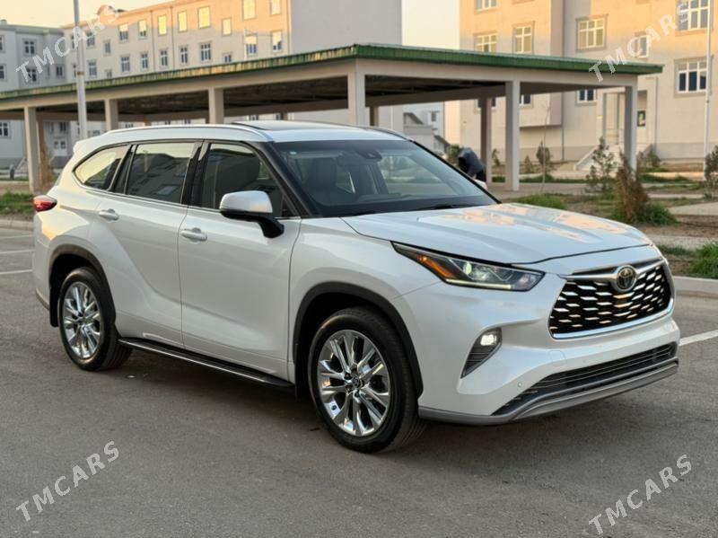 Toyota Highlander 2023 - 625 000 TMT - Мары - img 1