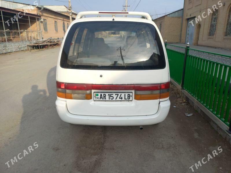 Nissan Urvan 1995 - 40 000 TMT - Türkmenabat - img 2