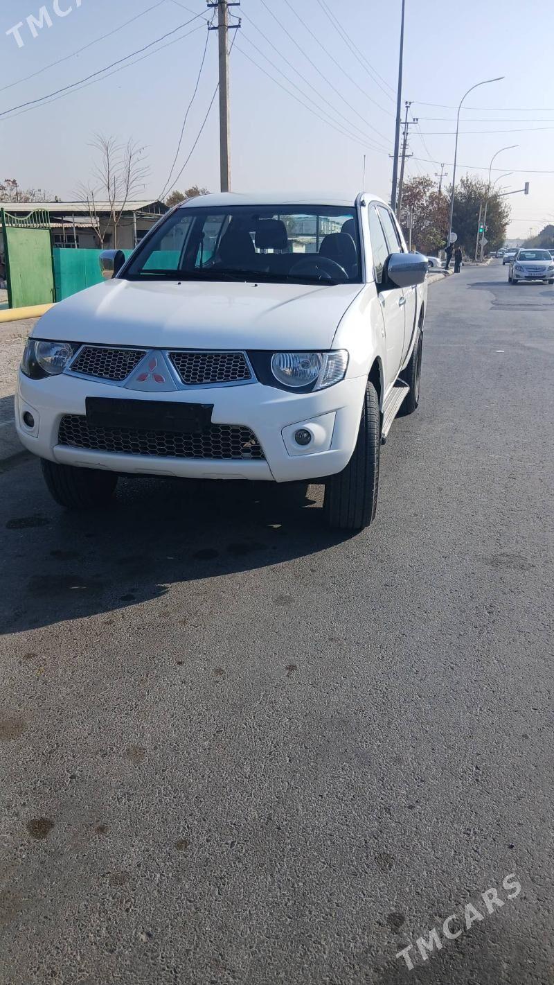 Mitsubishi L200 2010 - 200 000 TMT - Анев - img 2