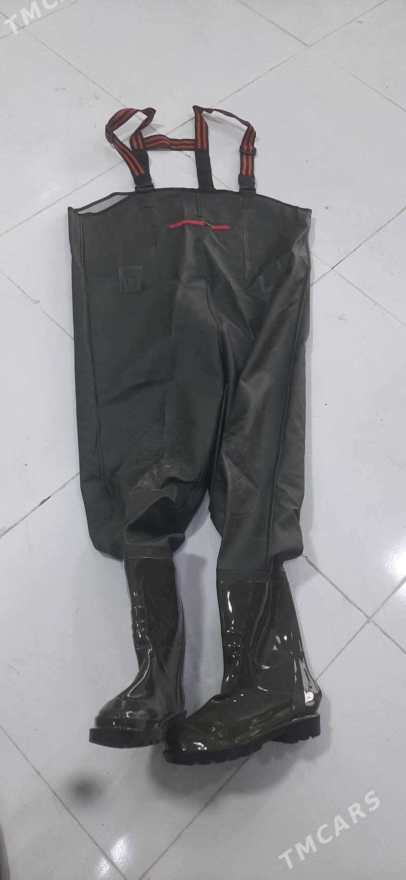 Kombinzon Suwda geyilyan esik - Aşgabat - img 2