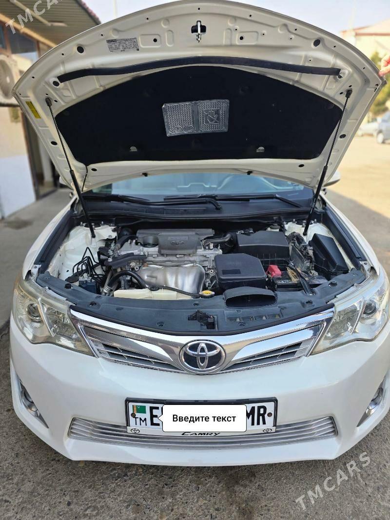 Toyota Camry 2012 - 235 000 TMT - Мары - img 6
