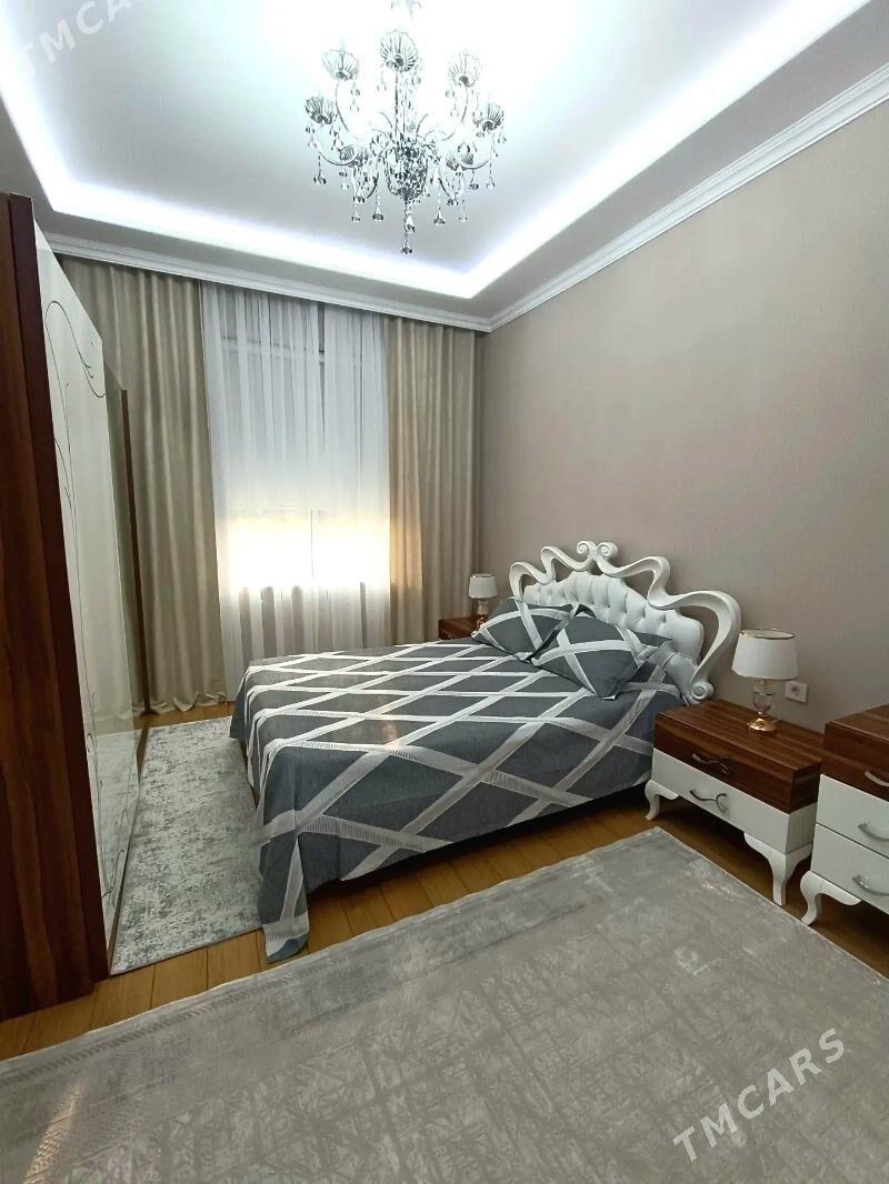 1MAÝ Botanikanyñ öňi 3kom - Ашхабад - img 4