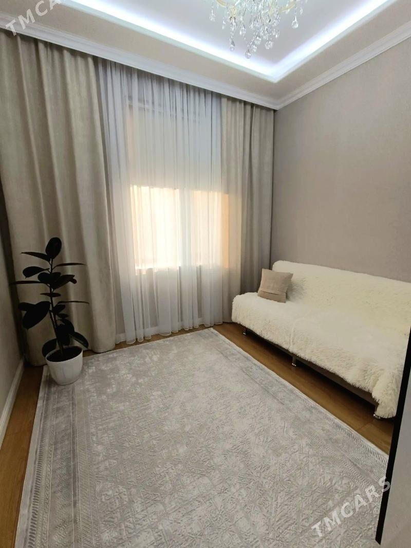 1MAÝ Botanikanyñ öňi 3kom - Ашхабад - img 3