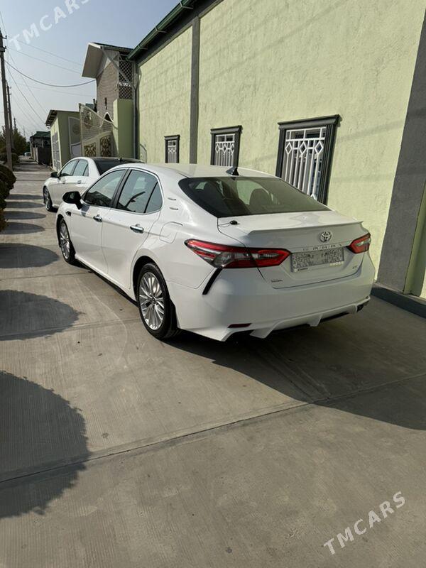 Toyota Camry 2018 - 310 000 TMT - Ашхабад - img 9