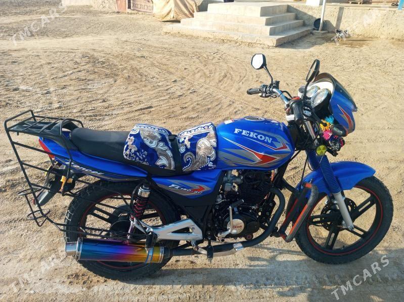 Fekon FK200-14G 2015 - 19 000 TMT - Эсенгулы - img 5