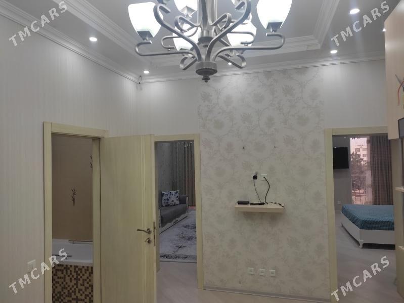 3комн 3этаж Тихий двор - Türkmenbaşy - img 8