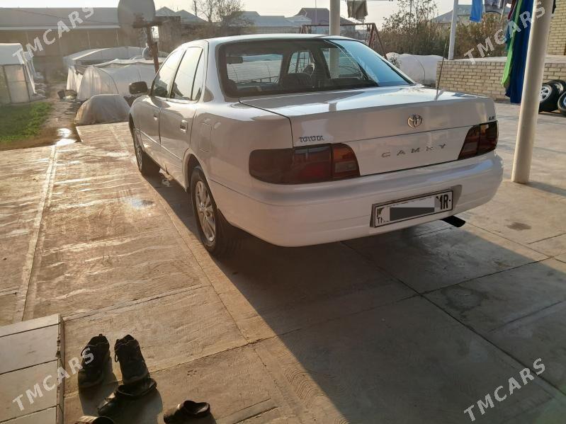 Toyota Camry 1996 - 92 000 TMT - Мары - img 3
