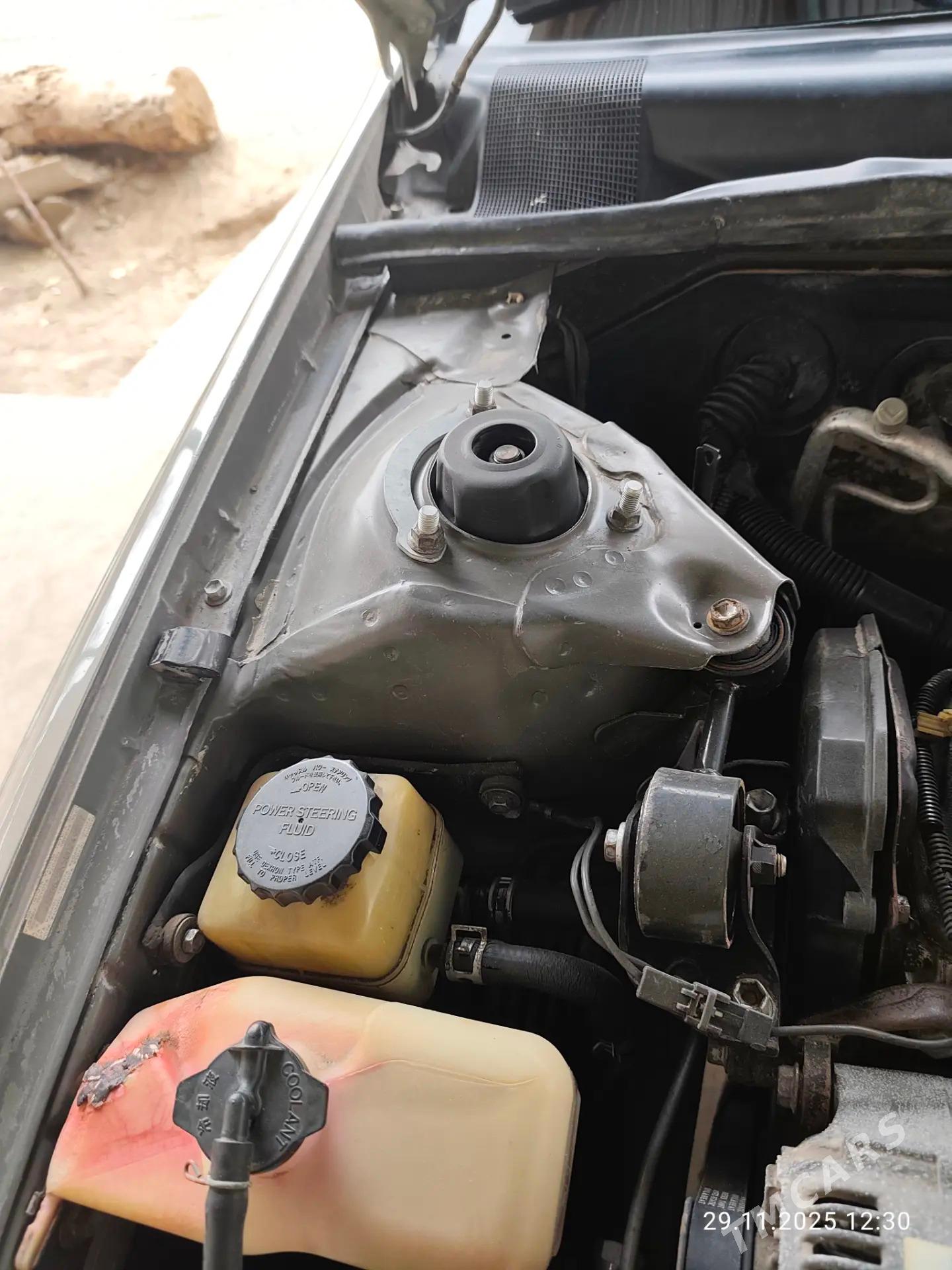 Toyota Camry 1998 - 116 000 TMT - Boldumsaz - img 7