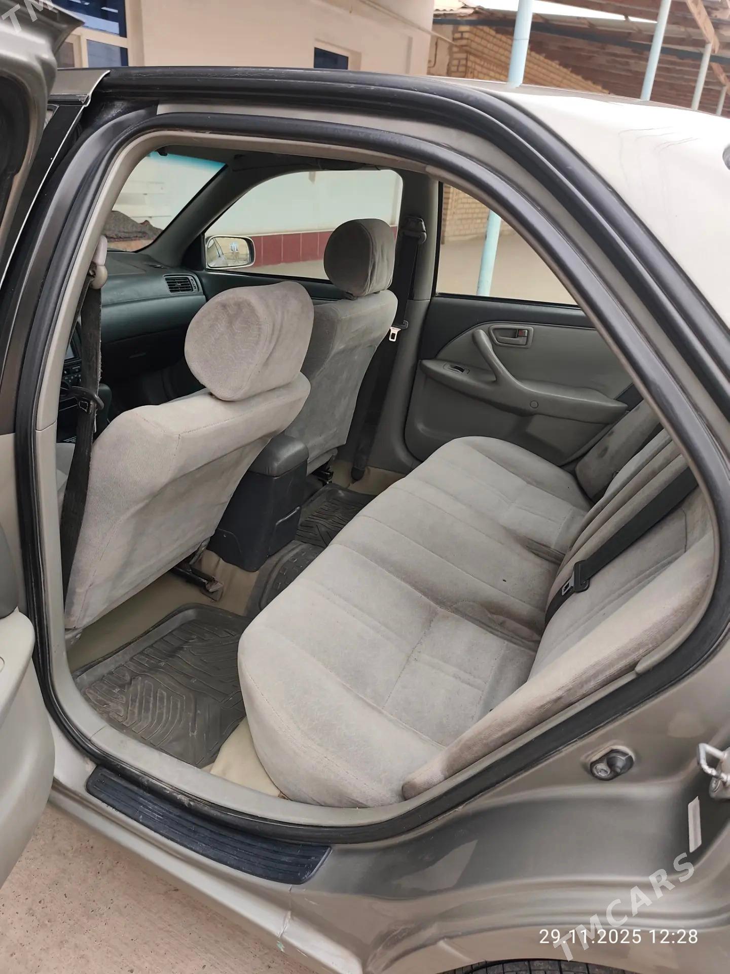 Toyota Camry 1998 - 116 000 TMT - Boldumsaz - img 10