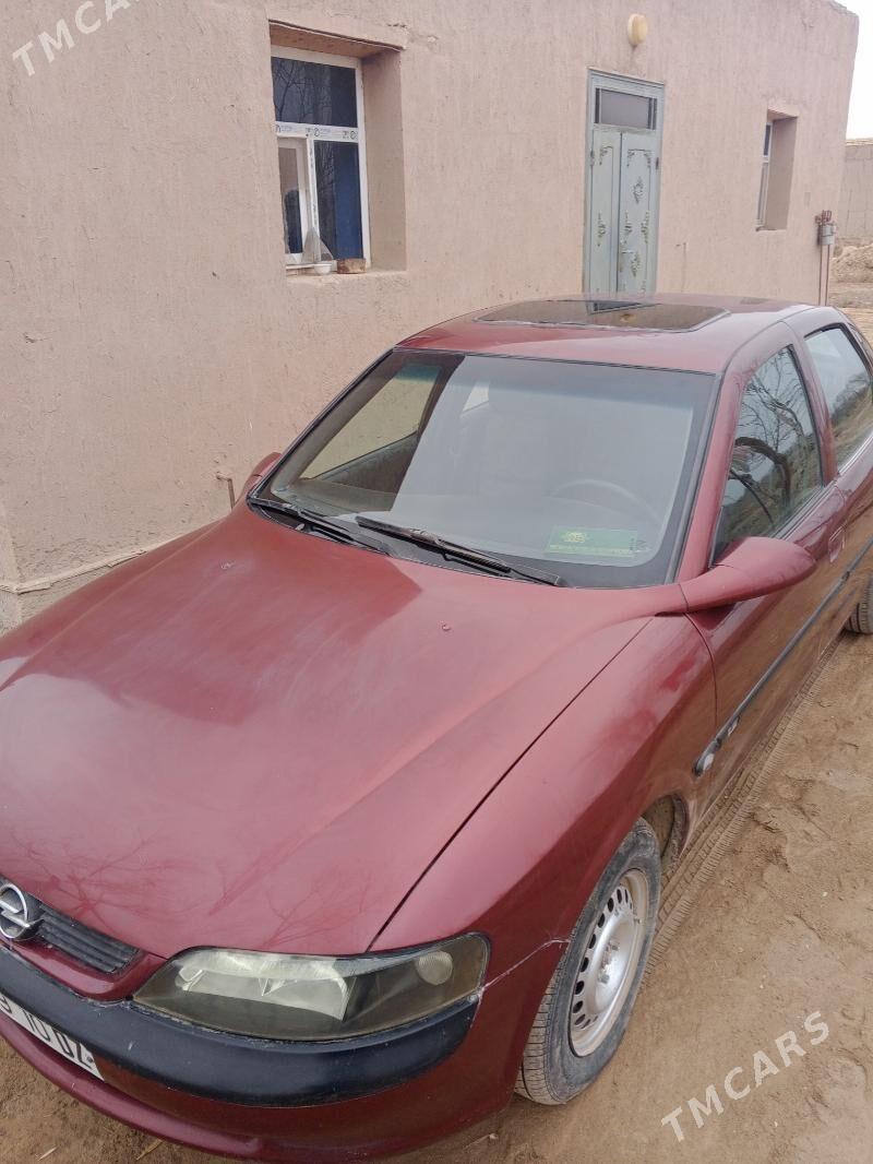 Opel Vectra 1996 - 65 000 TMT - Гурбансолтан Едже - img 5