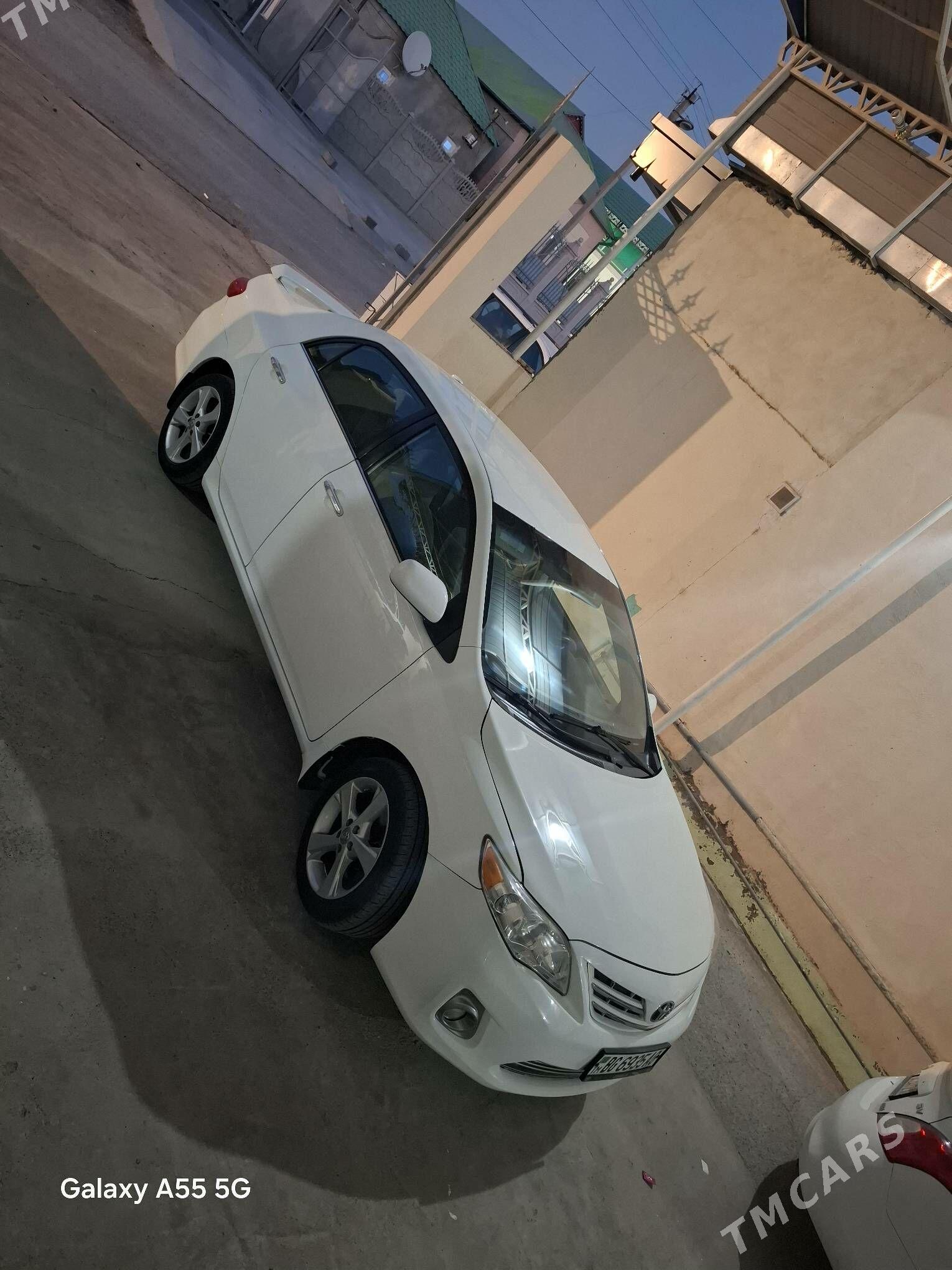 Toyota Corolla 2013 - 172 000 TMT - Ашхабад - img 3