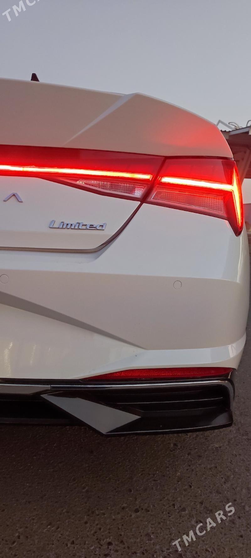 Hyundai Elantra 2021 - 265 000 TMT - Мары - img 10