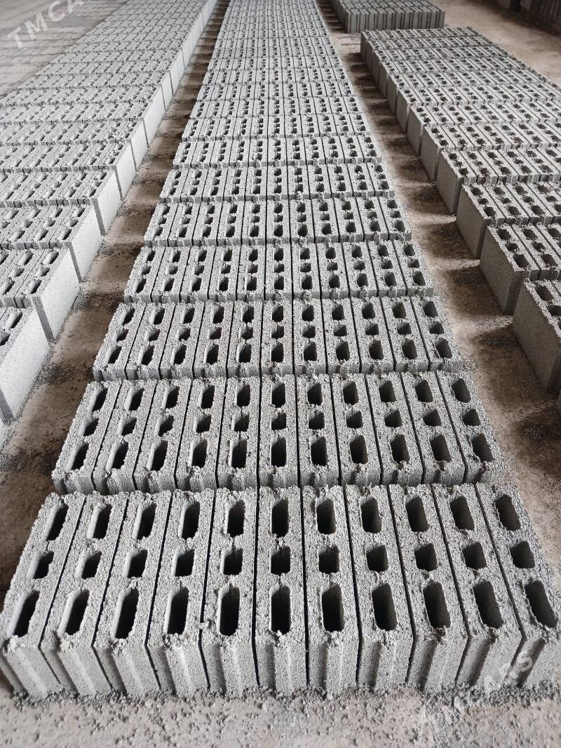  KERPIÇ  SEMENT  MYTY - Büzmeýin - img 3