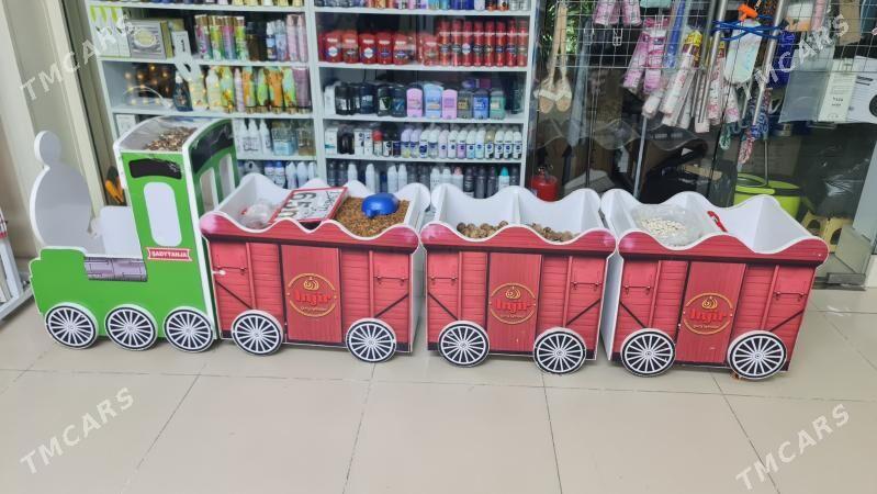 Witrina parawoz - Aşgabat - img 1