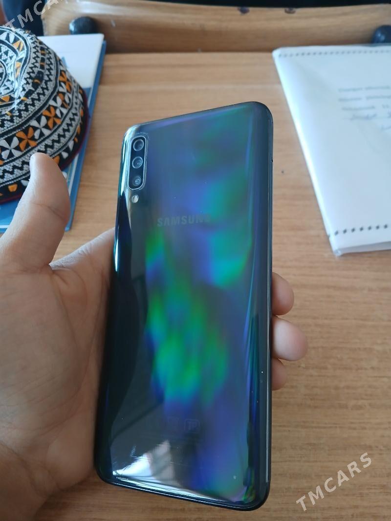 Samsung A70 6/128 TP - Дашогуз - img 1
