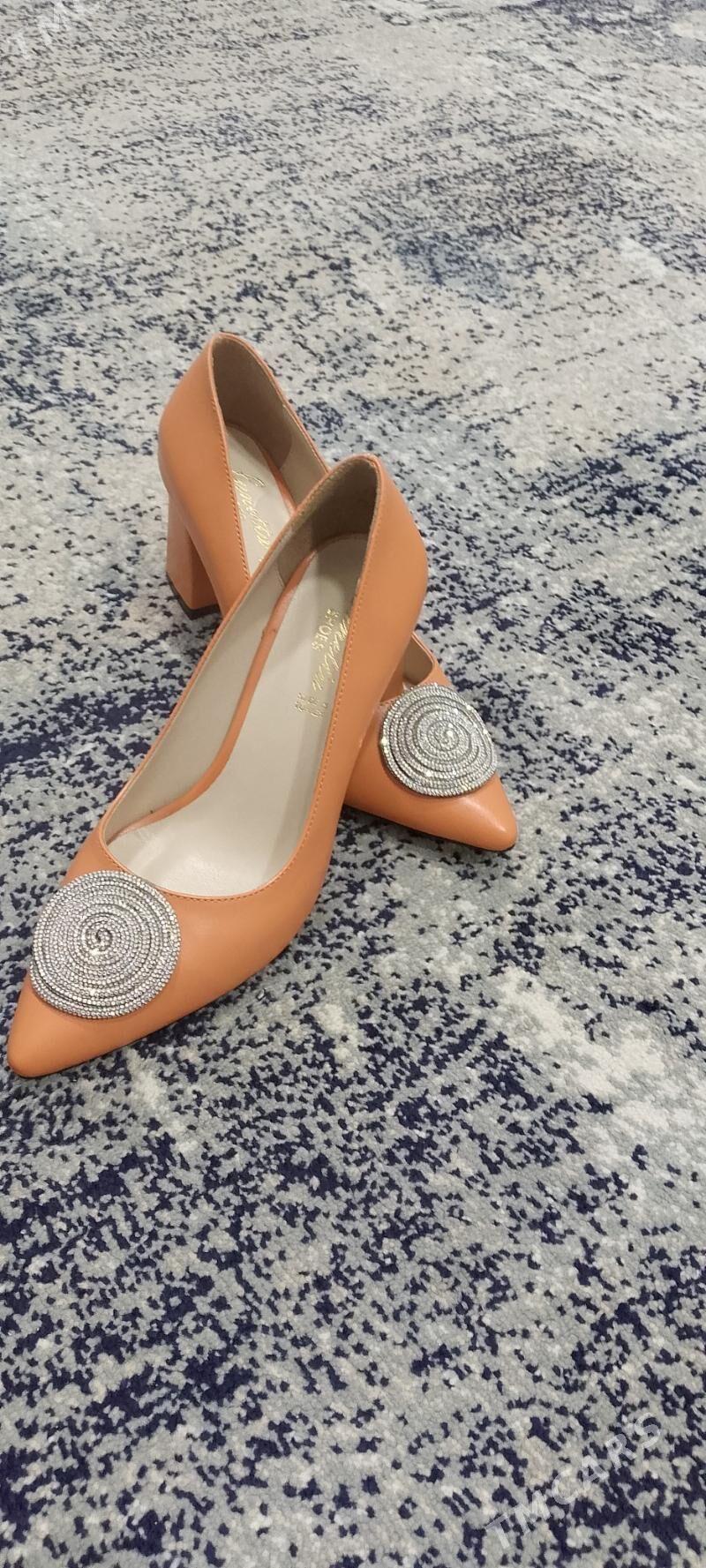 ayal gyzlan tuflisi - Балканабат - img 2