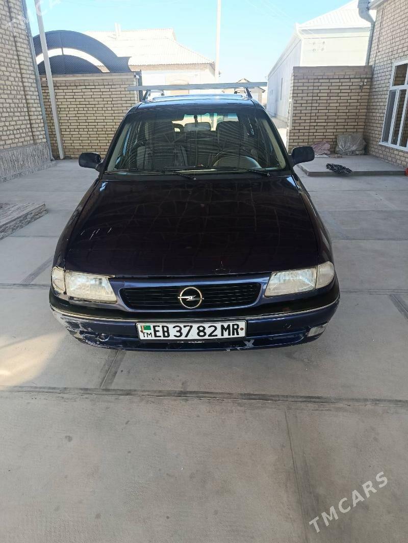 Opel Astra 1991 - 32 000 TMT - Mary - img 5