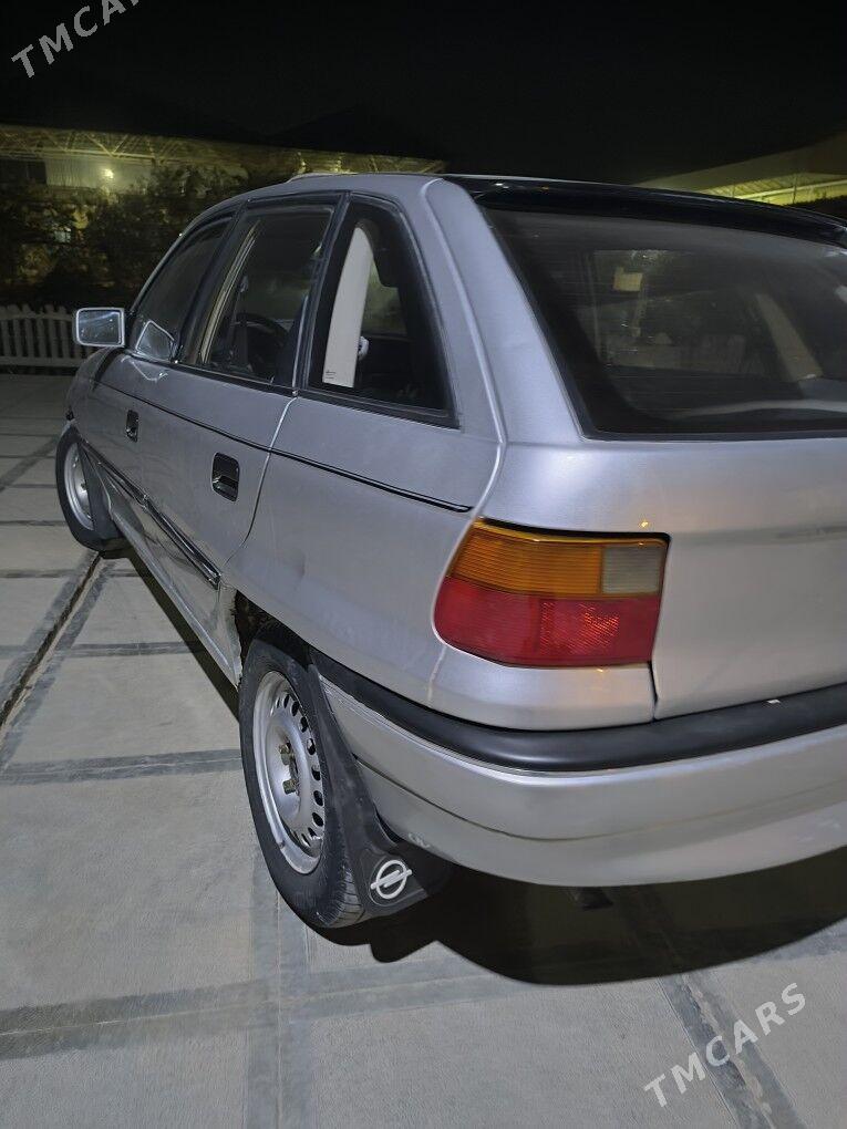 Opel Astra 1992 - 33 000 TMT - Mary - img 1