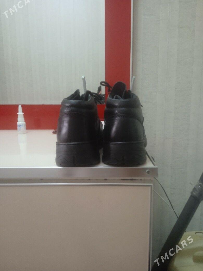 iş batinka - Mary - img 1