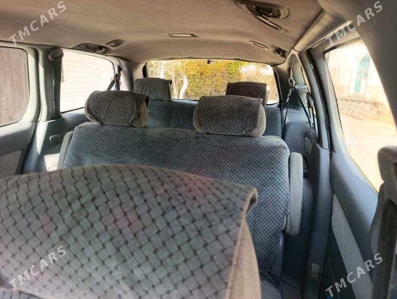 Toyota Sienna 2000 - 140 000 TMT - Тагтабазар - img 6