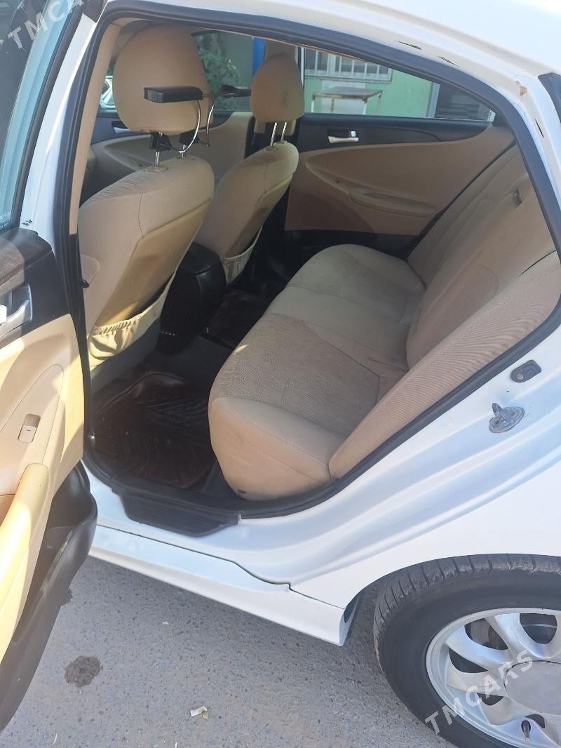 Hyundai Sonata 2010 - 127 000 TMT - Ашхабад - img 4