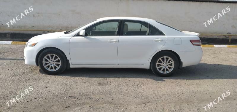 Toyota Camry 2010 - 140 000 TMT - Мары - img 3