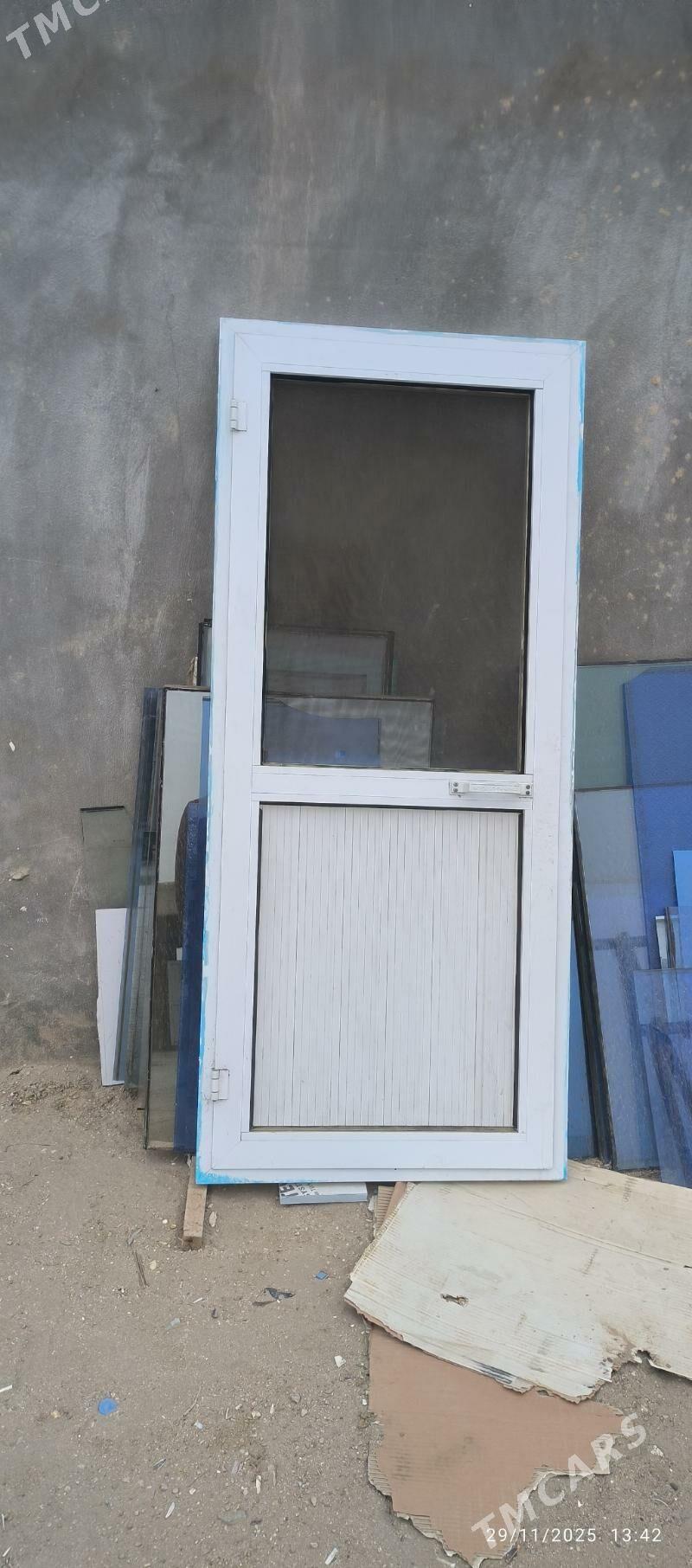 alyumin gapy plastika gapy - Balkanabat - img 1