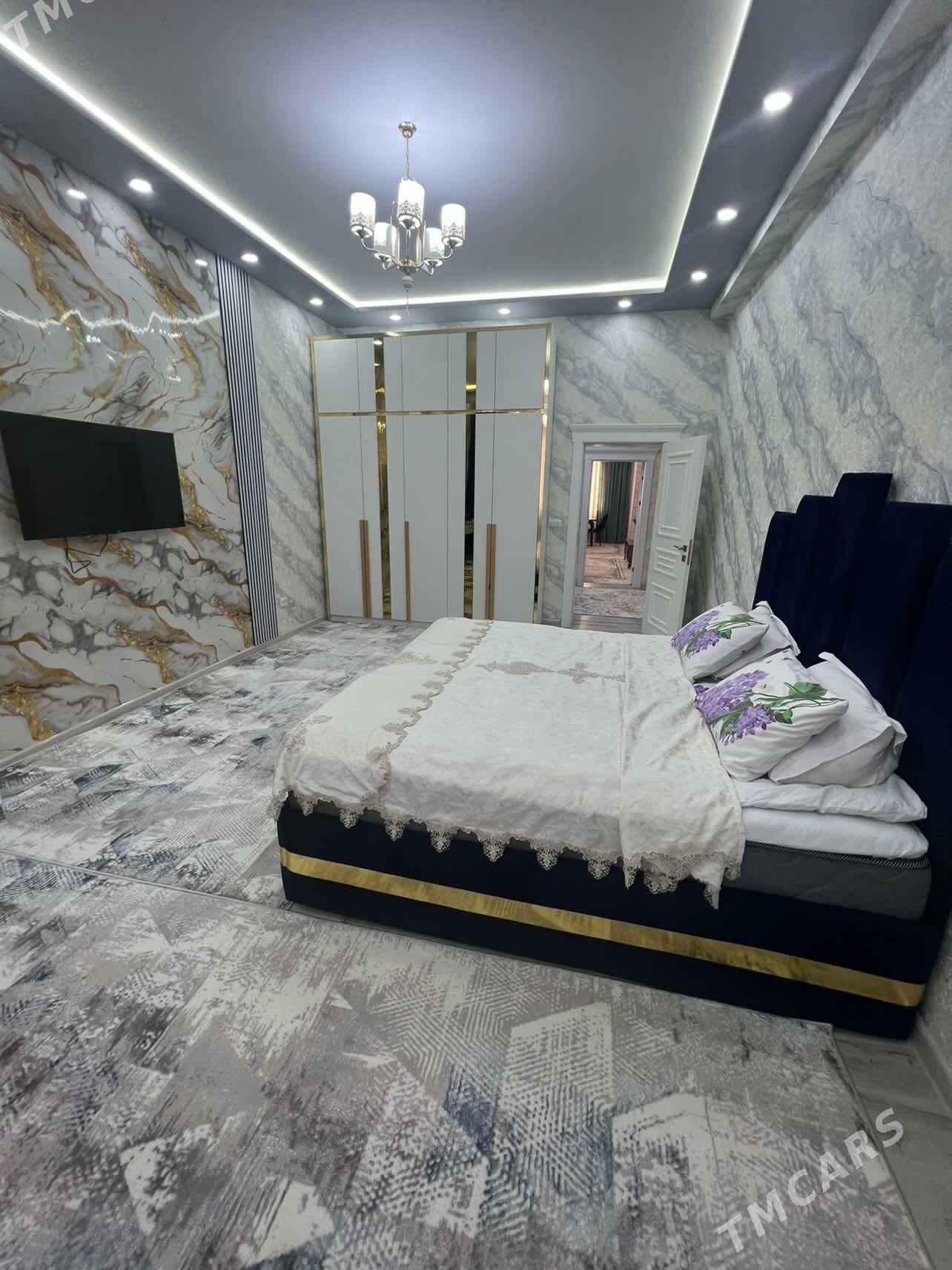 Arenda  Sytka  jay - Mary - img 2