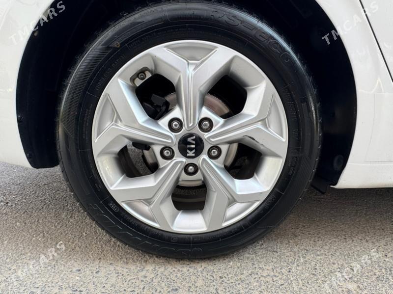 Kia Forte 2019 - 235 000 TMT - Гаудан "В" - img 6